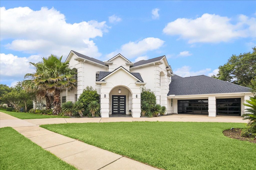 2734 Peninsulas Drive, Missouri City, TX 77459