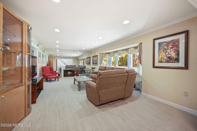 23 Fairview Road, Marlboro, NJ 07746