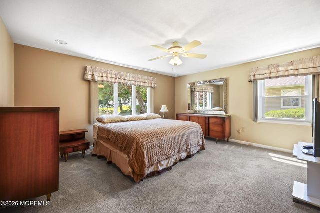 23 Fairview Road, Marlboro, NJ 07746