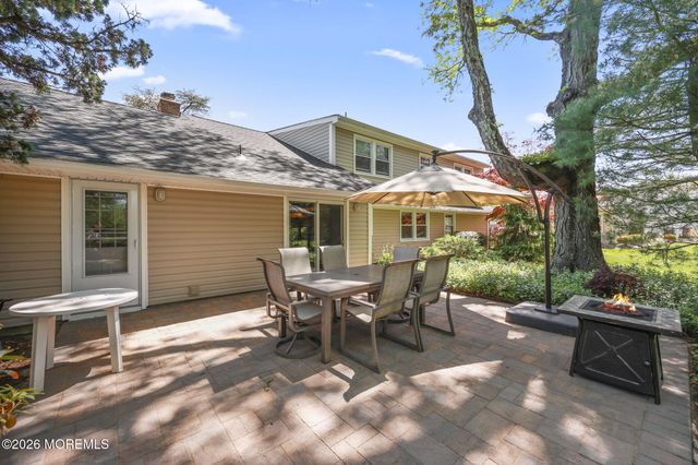 23 Fairview Road, Marlboro, NJ 07746