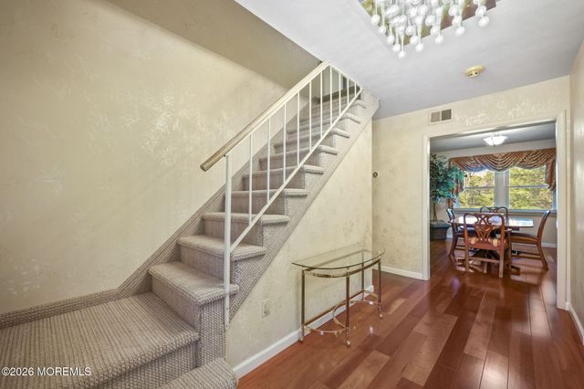 23 Fairview Road, Marlboro, NJ 07746
