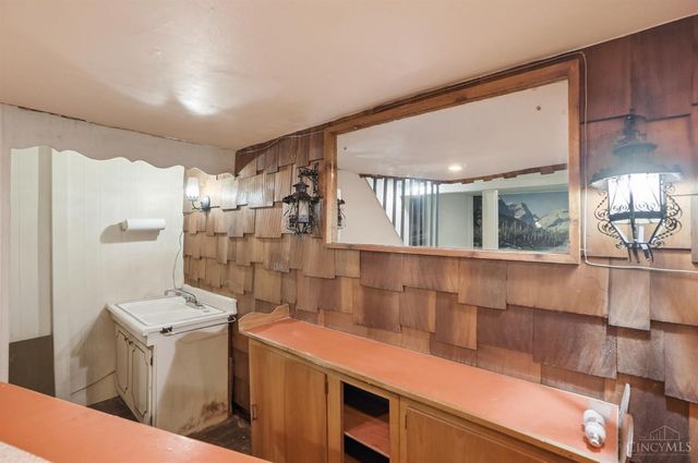 6501 Locust Lane, Middletown, OH 45044