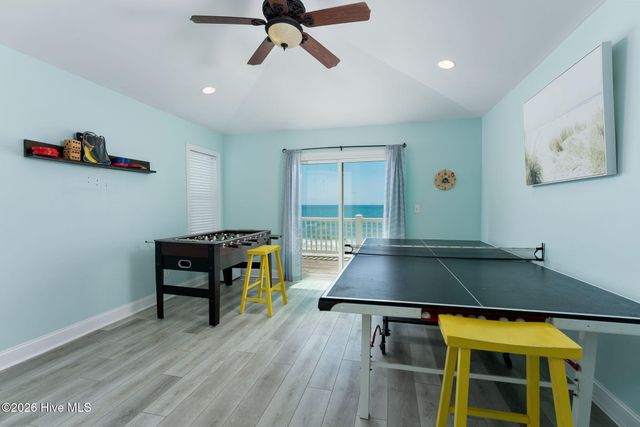 1324 New River Inlet Road, Sneads Ferry, NC 28460