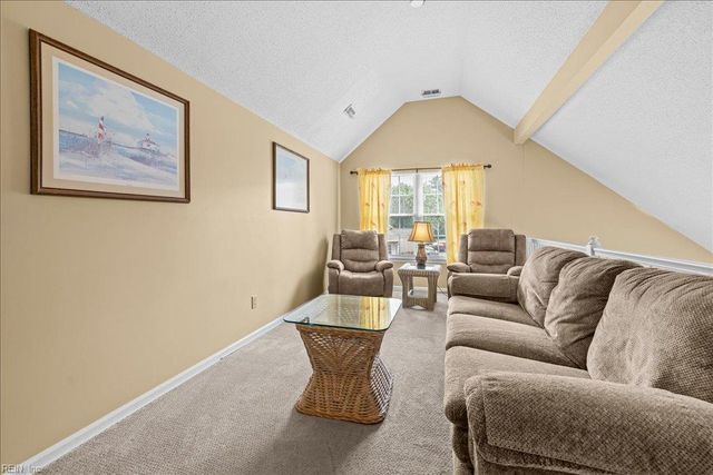 1123 Shoal Creek TRL, Chesapeake, VA 23320