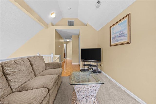 1123 Shoal Creek TRL, Chesapeake, VA 23320