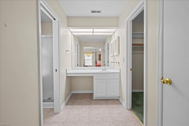 1123 Shoal Creek TRL, Chesapeake, VA 23320