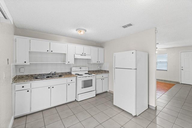 4905 Gulfstream Road, Lake Worth, FL 33461