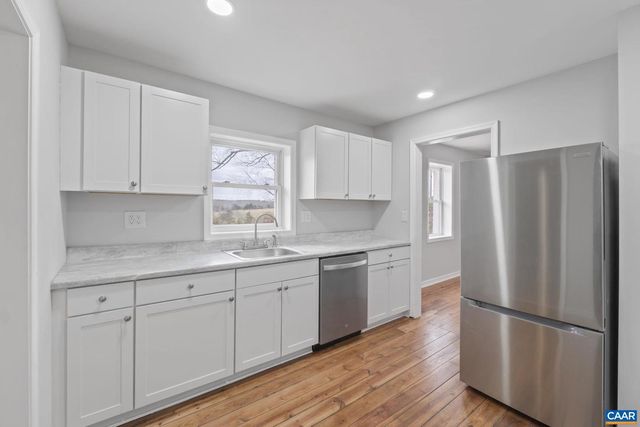 4292 WEST RIVER RD, Scottsville, VA 24590