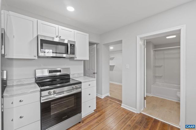 4292 WEST RIVER RD, Scottsville, VA 24590