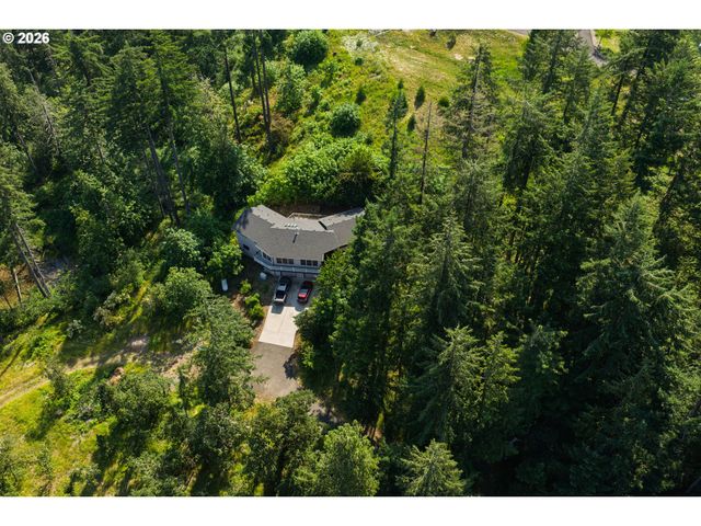 85465 EAGLES AERIE Rd, Eugene, OR 97405