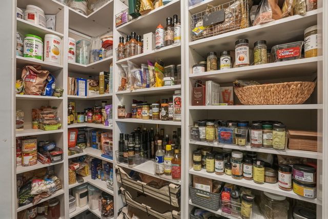 1041 E Timber Pine Drive, Sisters, OR 97759