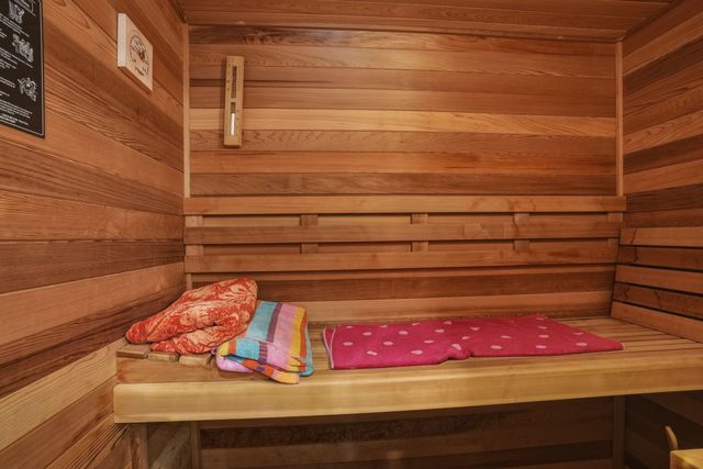 1041 E Timber Pine Drive, Sisters, OR 97759