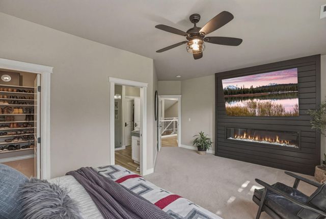 1041 E Timber Pine Drive, Sisters, OR 97759