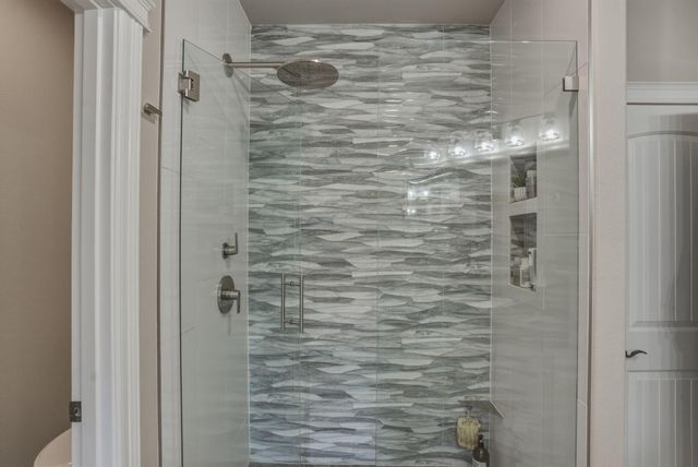 1041 E Timber Pine Drive, Sisters, OR 97759