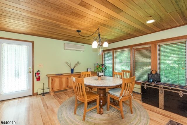 101 Rolling Ridge Rd, West Milford Twp., NJ 07480