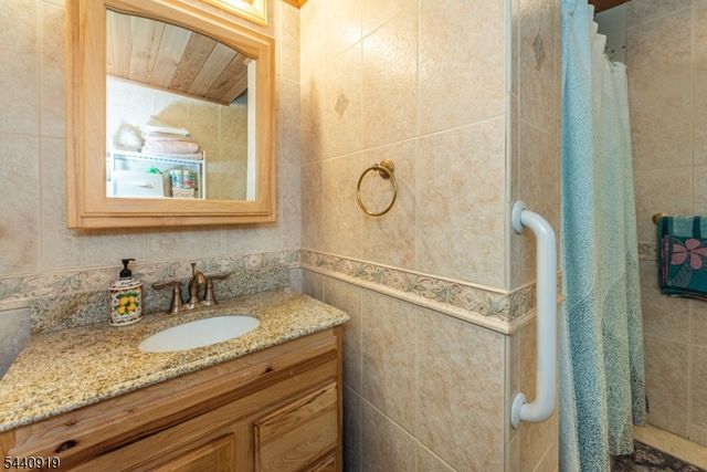 101 Rolling Ridge Rd, West Milford Twp., NJ 07480