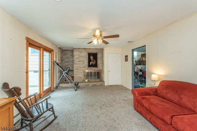 101 Rolling Ridge Rd, West Milford Twp., NJ 07480