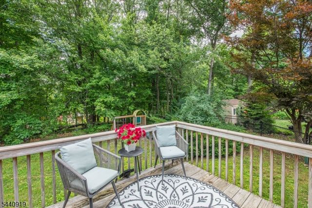 101 Rolling Ridge Rd, West Milford Twp., NJ 07480