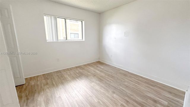 9491 S Palm Cir S 103, Pembroke Pines, FL 33025