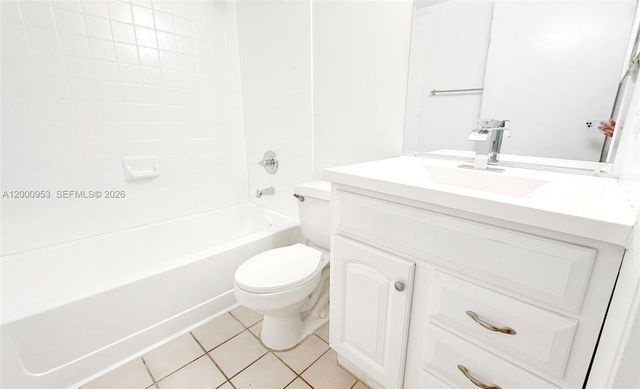 9491 S Palm Cir S 103, Pembroke Pines, FL 33025