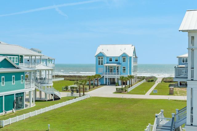 3827 Sea Breeze Lane, Galveston, TX 77554