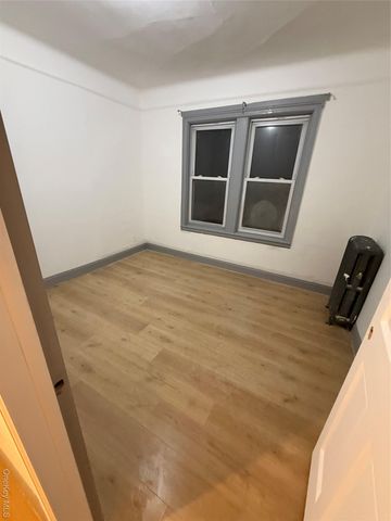 2226 Newbold Avenue, Bronx, NY 10462