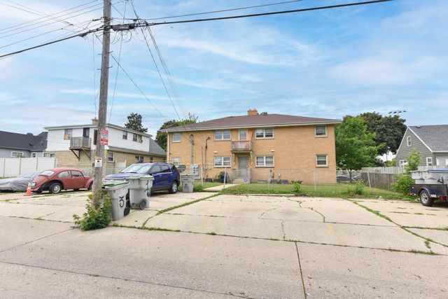 4678 N 84th STREET, Milwaukee, WI 53225