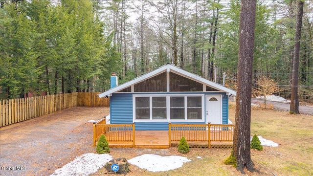 12 Minder Road, Corinth, NY 12822