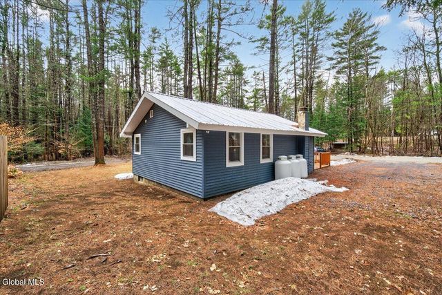 12 Minder Road, Corinth, NY 12822