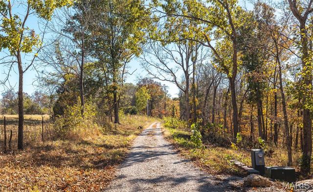 10501 State Route O, Ste Genevieve, MO 63670