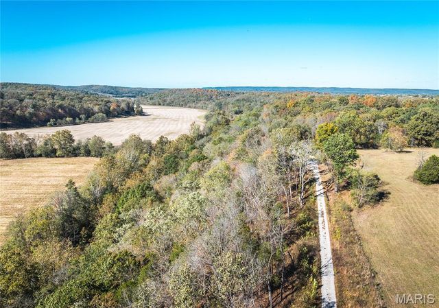 10501 State Route O, Ste Genevieve, MO 63670