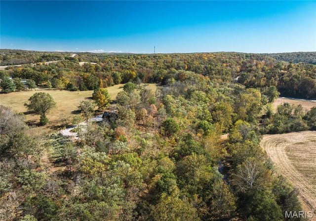 10501 State Route O, Ste Genevieve, MO 63670