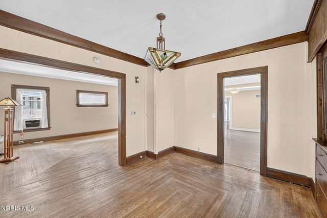 216 Dartmouth Drive, Toledo, OH 43614