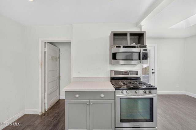 216 Dartmouth Drive, Toledo, OH 43614