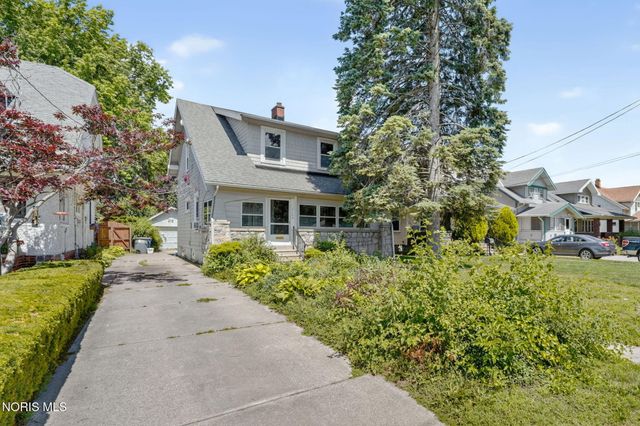216 Dartmouth Drive, Toledo, OH 43614