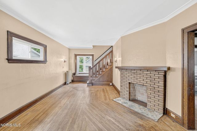 216 Dartmouth Drive, Toledo, OH 43614