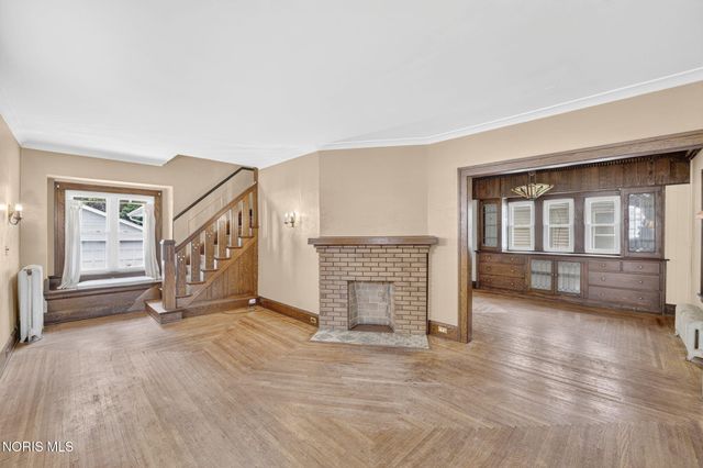 216 Dartmouth Drive, Toledo, OH 43614