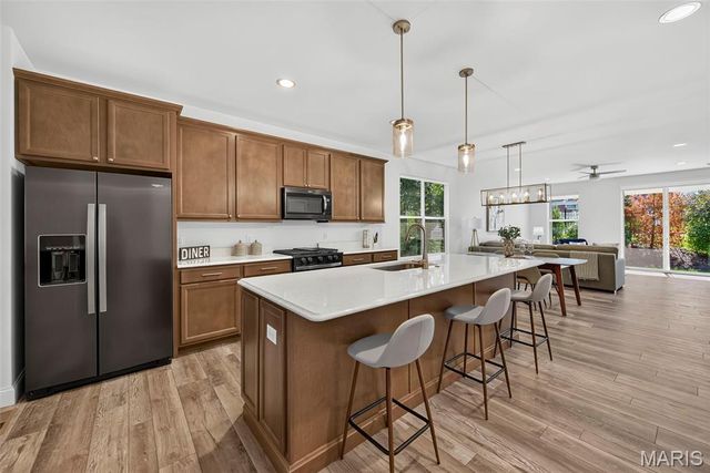 6420 Anna Grace Lane, St Louis, MO 63123