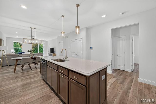 6420 Anna Grace Lane, St Louis, MO 63123