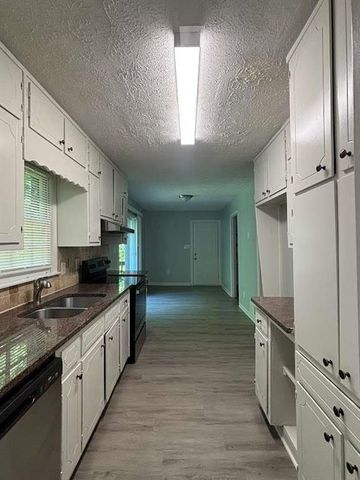 3666 Columbia Parkway, Decatur, GA 30034