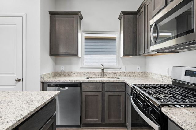 9628 Stranton Drive, Fort Worth, TX 76140