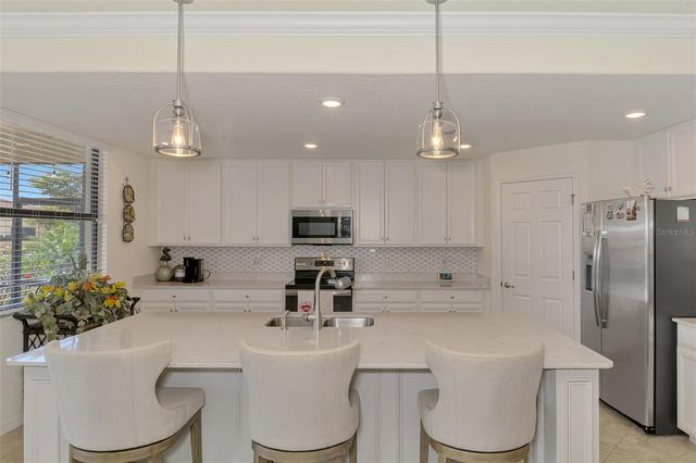 12570 GHIBERTI CIRCLE 102, Venice, FL 34293