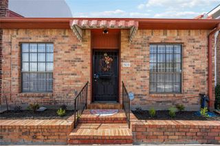 9410 Stonehouse Lane, Houston, TX 77025