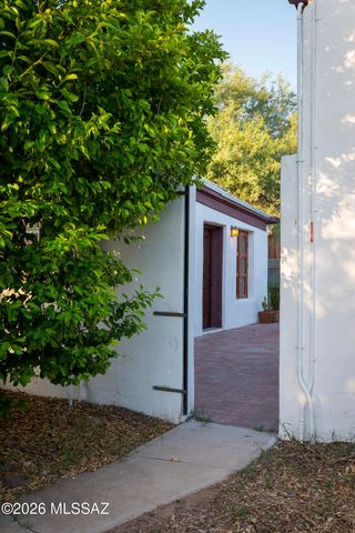 733 S Osborne Avenue, Tucson, AZ 85701
