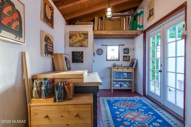 733 S Osborne Avenue, Tucson, AZ 85701
