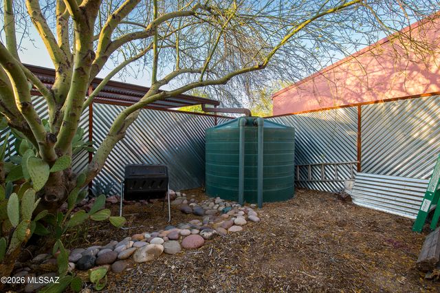 733 S Osborne Avenue, Tucson, AZ 85701