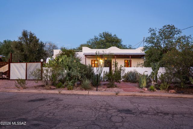 733 S Osborne Avenue, Tucson, AZ 85701