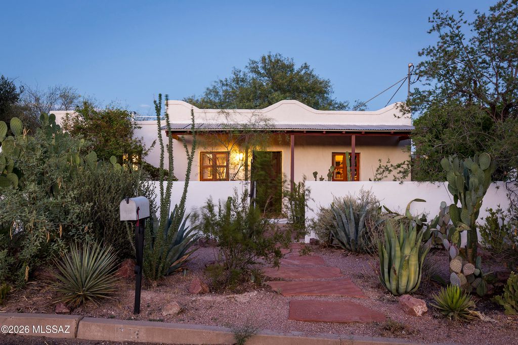 733 S Osborne Avenue, Tucson, AZ 85701