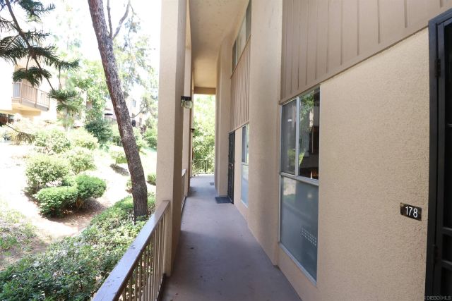 5700 Baltimore Dr 178, La Mesa, CA 91942