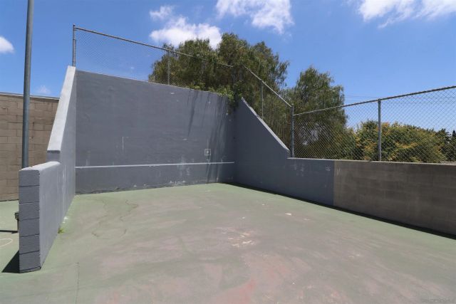 5700 Baltimore Dr 178, La Mesa, CA 91942